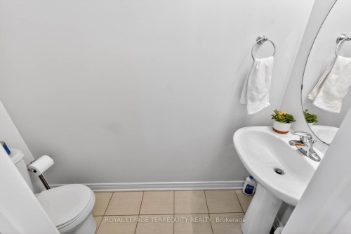 190 East'S Corners Boulevard, Vaughan, ON - Indoor Photo Showing Bathroom