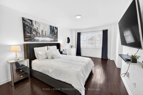 190 East'S Corners Boulevard, Vaughan, ON - Indoor Photo Showing Bedroom
