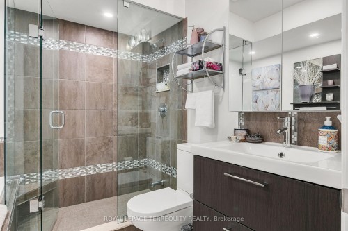 74 Silver Shadow Path, Toronto, ON - Indoor Photo Showing Bathroom