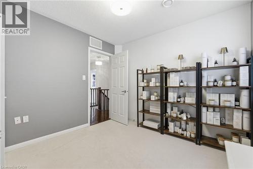 910 Vickerman Way, Milton, ON - Indoor Photo Showing Other Room