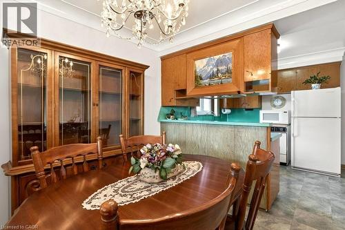 92 Reid Avenue S, Hamilton, ON - Indoor Photo Showing Dining Room