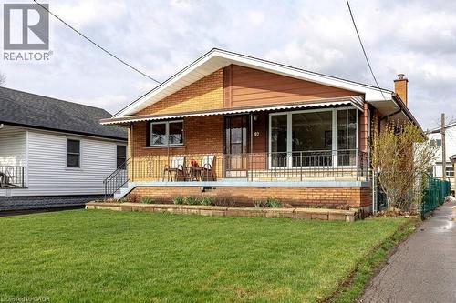 92 Reid Avenue S, Hamilton, ON - Outdoor With Deck Patio Veranda