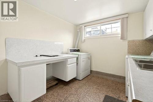 92 Reid Avenue S, Hamilton, ON - Indoor