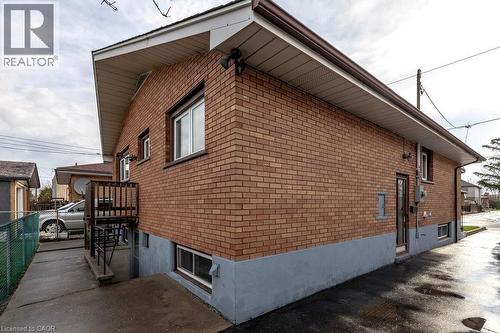 92 Reid Avenue S, Hamilton, ON - Outdoor With Exterior