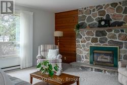 Main Floor - Sitting Room - 