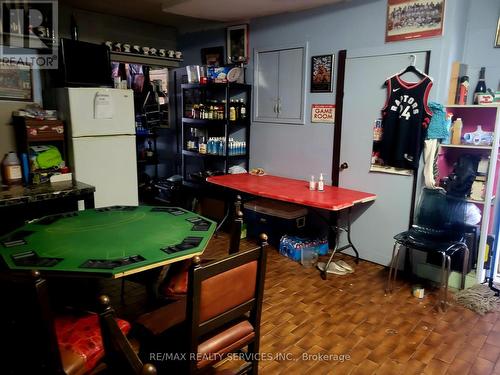 197 Sherman Avenue N, Hamilton, ON - Indoor