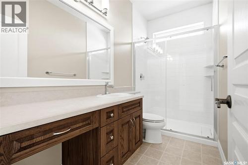 1514 Lakeridge Drive N, Regina, SK - Indoor Photo Showing Bathroom