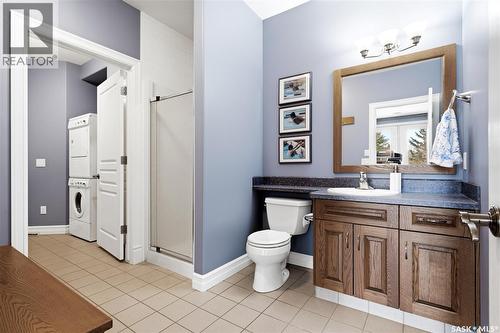 1514 Lakeridge Drive N, Regina, SK - Indoor Photo Showing Bathroom