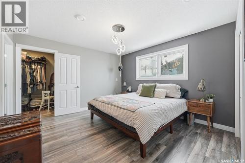 217 13Th Avenue E, Watrous, SK - Indoor Photo Showing Bedroom