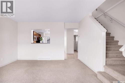 370 Cornish Road, Saskatoon, SK - Indoor Photo Showing Other Room