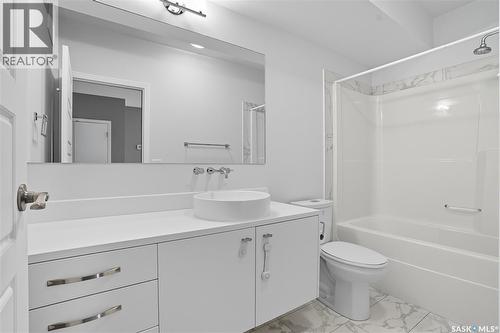 501 922 Broadway Avenue, Saskatoon, SK - Indoor Photo Showing Bathroom