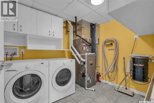 501 922 Broadway Avenue, Saskatoon, SK - Indoor Photo Showing Laundry Room