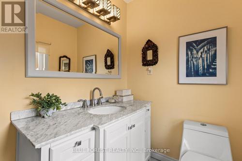 3 Marmora Street, London East (East L), ON - Indoor Photo Showing Bathroom