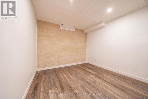 52 Moir Crescent, Barrie, ON - Indoor Photo Showing Other Room