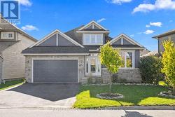 279 SCEPTRE WAY  Ottawa, ON K2V 0C6
