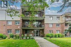 30 AVALON Place Unit# 203  Kitchener, ON N2M 4N6