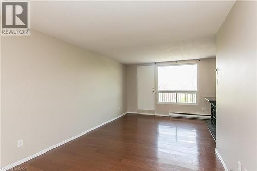30 Avalon Place Unit# 203, Kitchener, ON - Indoor Photo Showing Other Room