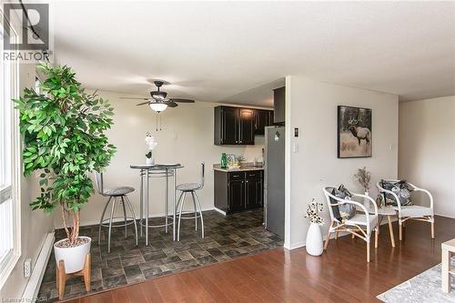 30 Avalon Place Unit# 203, Kitchener, ON - Indoor