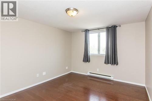 30 Avalon Place Unit# 203, Kitchener, ON - Indoor Photo Showing Other Room