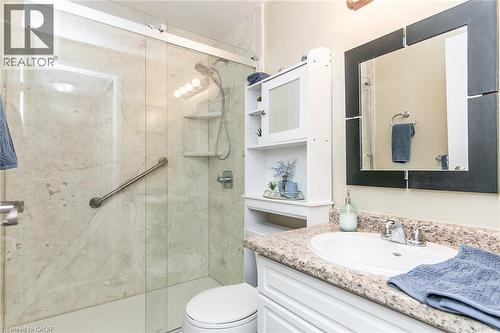 30 Avalon Place Unit# 203, Kitchener, ON - Indoor Photo Showing Bathroom