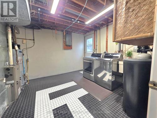 130 Champlain Crescent, Kitchener, ON - Indoor