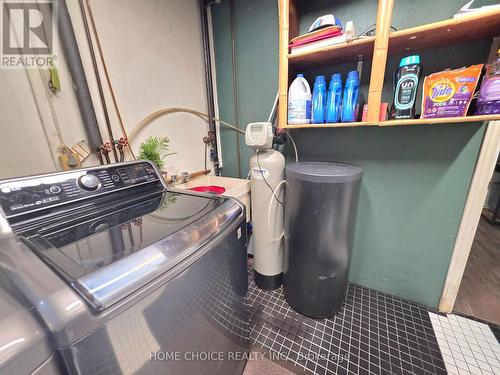 130 Champlain Crescent, Kitchener, ON - Indoor Photo Showing Laundry Room
