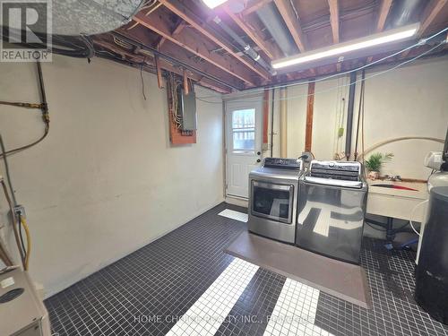 130 Champlain Crescent, Kitchener, ON - Indoor Photo Showing Other Room