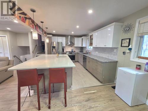 130 Champlain Crescent, Kitchener, ON - Indoor