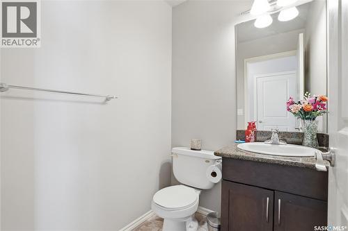 402 615 Lynd Crescent, Saskatoon, SK - Indoor Photo Showing Bathroom