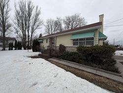 267 Windsor Street Thunder Bay, ON P7B 1V5