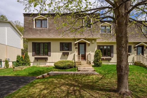 Front of Structure - 5 Av. Au Pied-De-La-Côte, Saint-Sauveur, QC - Outdoor With Facade