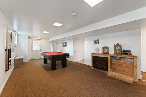Salle familiale - 3960 Rue Principale, Dunham, QC - Indoor Photo Showing Other Room