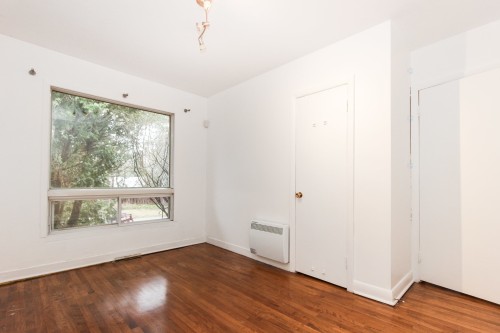 Chambre à coucher - 204 Av. De Sanford, Saint-Lambert, QC - Indoor Photo Showing Other Room