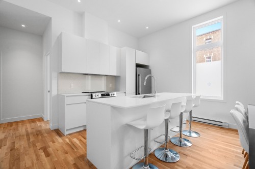 Cuisine - 1112 Rue De Bellechasse, Montréal (Rosemont/La Petite-Patrie), QC - Indoor Photo Showing Kitchen