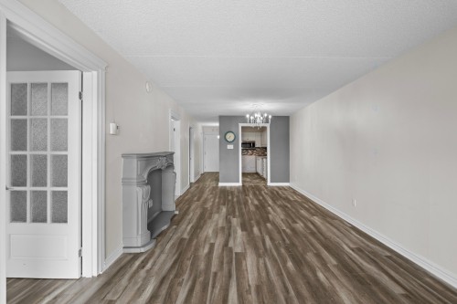 Living Room - 305-485 Rue Rochon, Saint-Jérôme, QC - Indoor Photo Showing Other Room