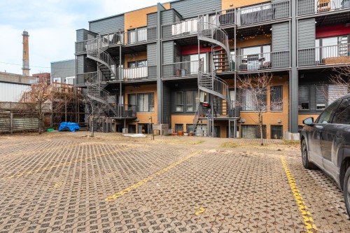 Stationnement - 204-5681 Rue Chambord, Montréal (Rosemont/La Petite-Patrie), QC - Outdoor
