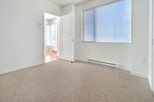 Chambre à coucher - 502-651 Rue De La Montagne, Montréal (Ville-Marie), QC - Indoor Photo Showing Other Room