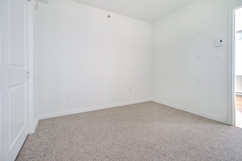 Chambre à coucher - 502-651 Rue De La Montagne, Montréal (Ville-Marie), QC - Indoor Photo Showing Other Room