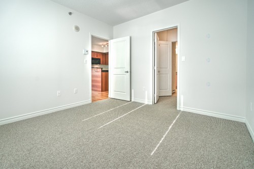 Chambre à coucher - 502-651 Rue De La Montagne, Montréal (Ville-Marie), QC - Indoor Photo Showing Other Room