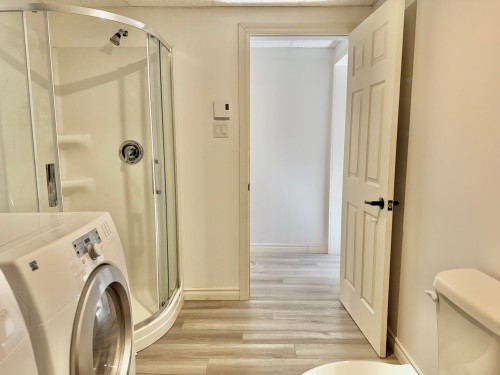 Sous-sol - 954 Ch. De Gros-Cap, Les Îles-De-La-Madeleine, QC - Indoor Photo Showing Laundry Room