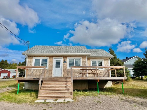 Façade - 954 Ch. De Gros-Cap, Les Îles-De-La-Madeleine, QC - Outdoor With Deck Patio Veranda