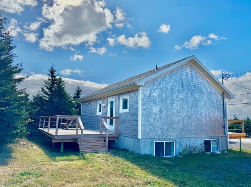 Face arrière - 954 Ch. De Gros-Cap, Les Îles-De-La-Madeleine, QC - Outdoor