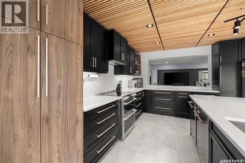 218 Rogers Road, Regina, SK - Indoor Photo Showing Kitchen With Upgraded Kitchen