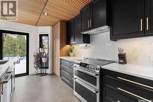 218 Rogers Road, Regina, SK - Indoor Photo Showing Kitchen With Upgraded Kitchen