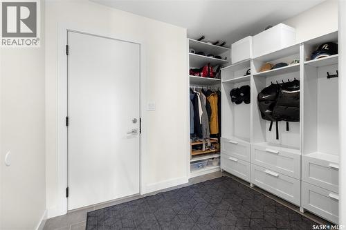 218 Rogers Road, Regina, SK - Indoor