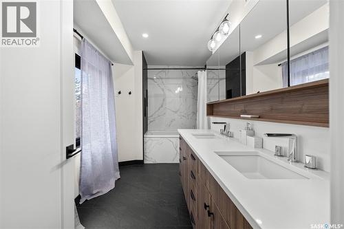 218 Rogers Road, Regina, SK - Indoor Photo Showing Bathroom