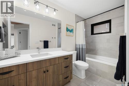 218 Rogers Road, Regina, SK - Indoor Photo Showing Bathroom