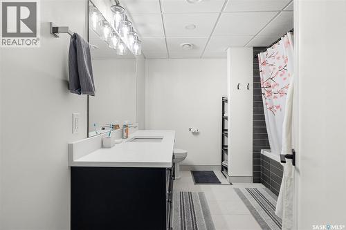 218 Rogers Road, Regina, SK - Indoor Photo Showing Other Room