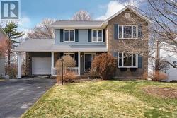 8 Capistrano Drive  Dartmouth, NS B2X 3N4