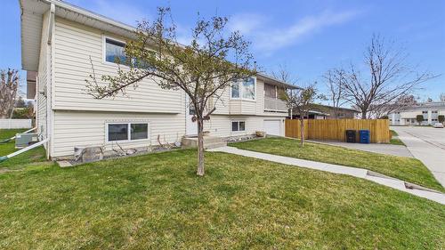 2220 3A Street, Cranbrook, BC - Outdoor